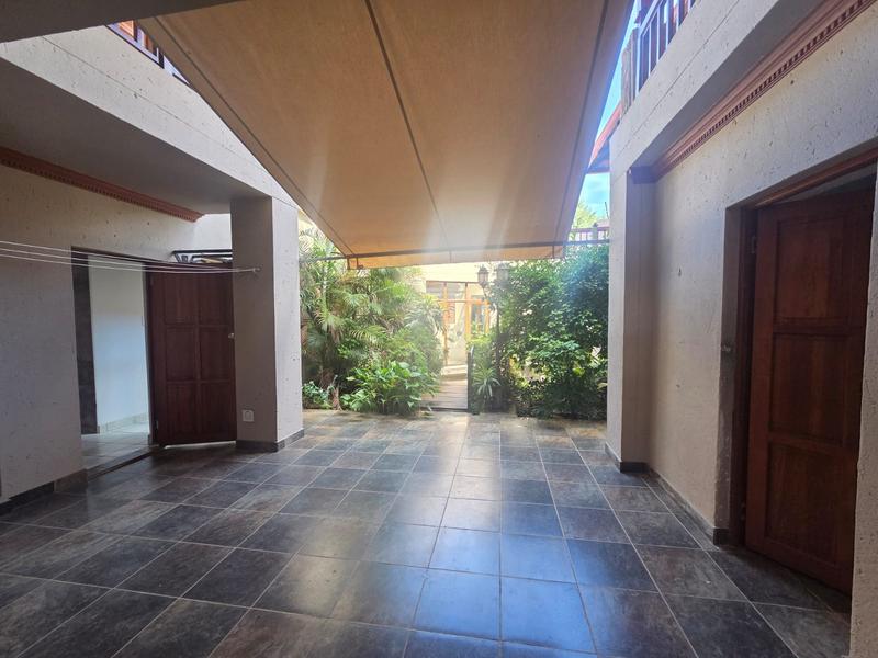 5 Bedroom Property for Sale in Birdwood Estate North West